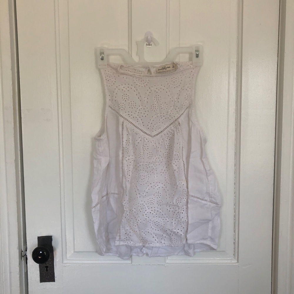 Abercrombie and Fitch White Eyelet Lace Tank Top